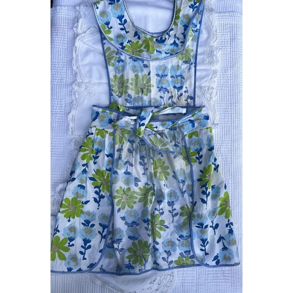 1960s Vintage Floral Cotton Apron Blue Green Daisy Bib Pocket Retro Kitchen
